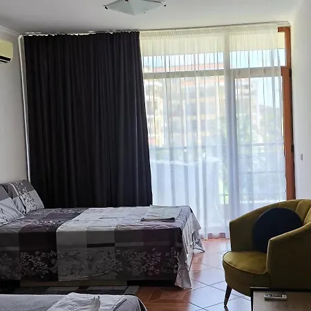 Apartment Sun Wave Near The Sea Burgas